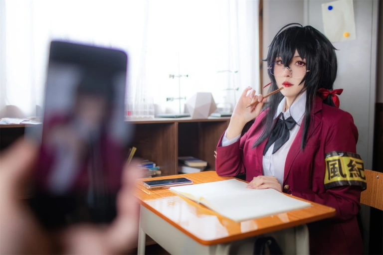 Natsuko_夏夏子《大凤JK》主题写真：40张全套美图