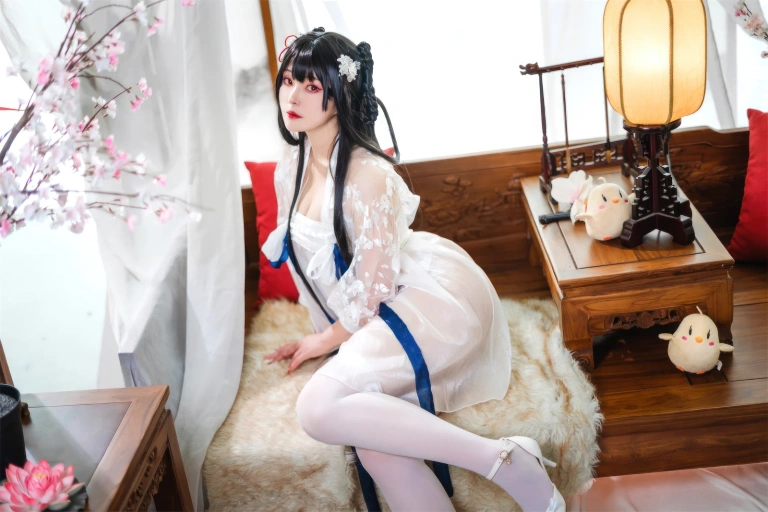Natsuko_夏夏子《逸仙 膏发凝脂》主题写真：62张全套美图，含1个视频