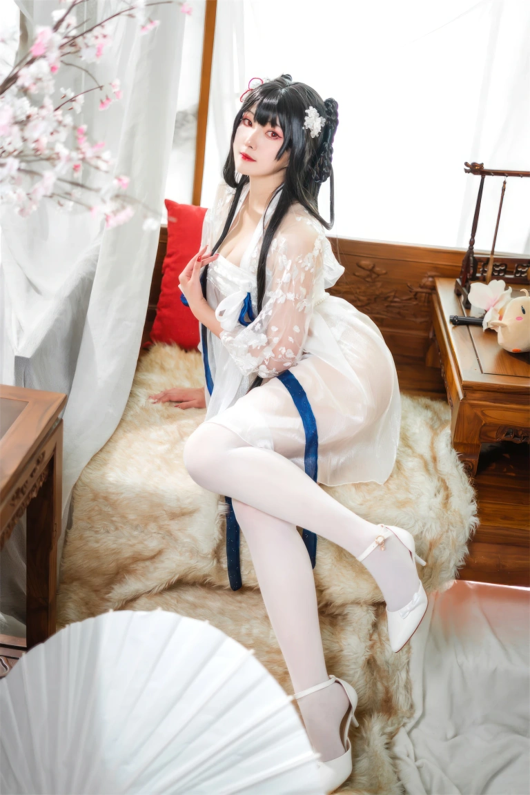 Natsuko_夏夏子《逸仙 膏发凝脂》主题写真：62张全套美图，含1个视频
