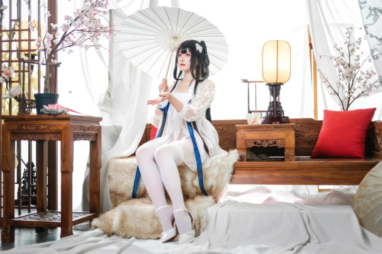 Natsuko_夏夏子《逸仙 膏发凝脂》主题写真：62张全套美图，含1个视频