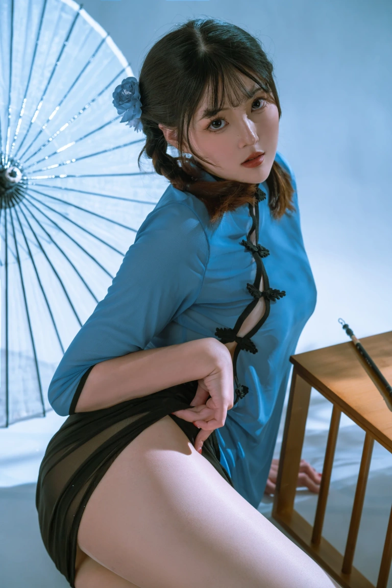 Natsuko_夏夏子《清秋》主题写真：57张全套美图，含1个视频