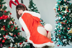 Natsuko_夏夏子《圣诞魔太郎》主题写真：40张全套美图，含1个视频