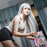 Natsuko_夏夏子《OL飞机杯》主题写真：50张全套美图，含1个视频