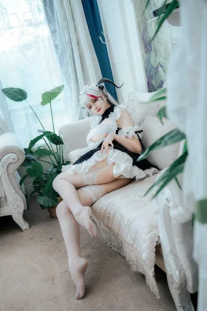 Natsuko_夏夏子《碧蓝航线 埃吉尔龙女仆》主题写真：17张全套美图