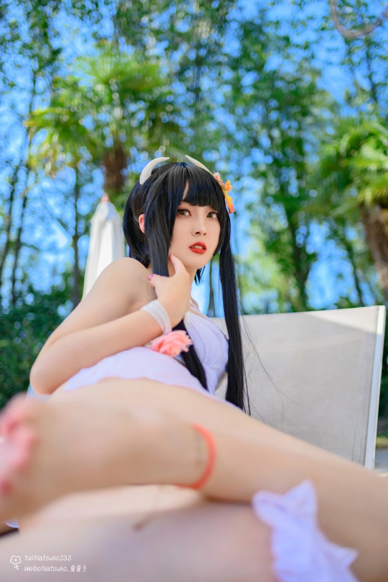 Natsuko_夏夏子《碧蓝航线 比叡泳装》主题写真：55张全套美图