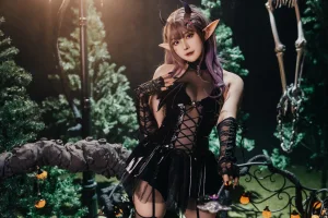 Natsuko_夏夏子《万圣小魔女》主题写真：52张全套美图，含1个视频