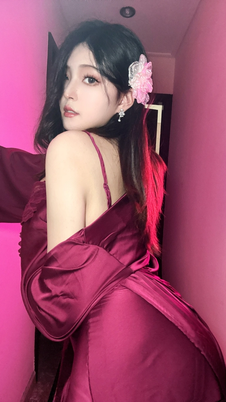 Natsuko_夏夏子《紫罗兰》主题写真：43张全套美图，含5个视频