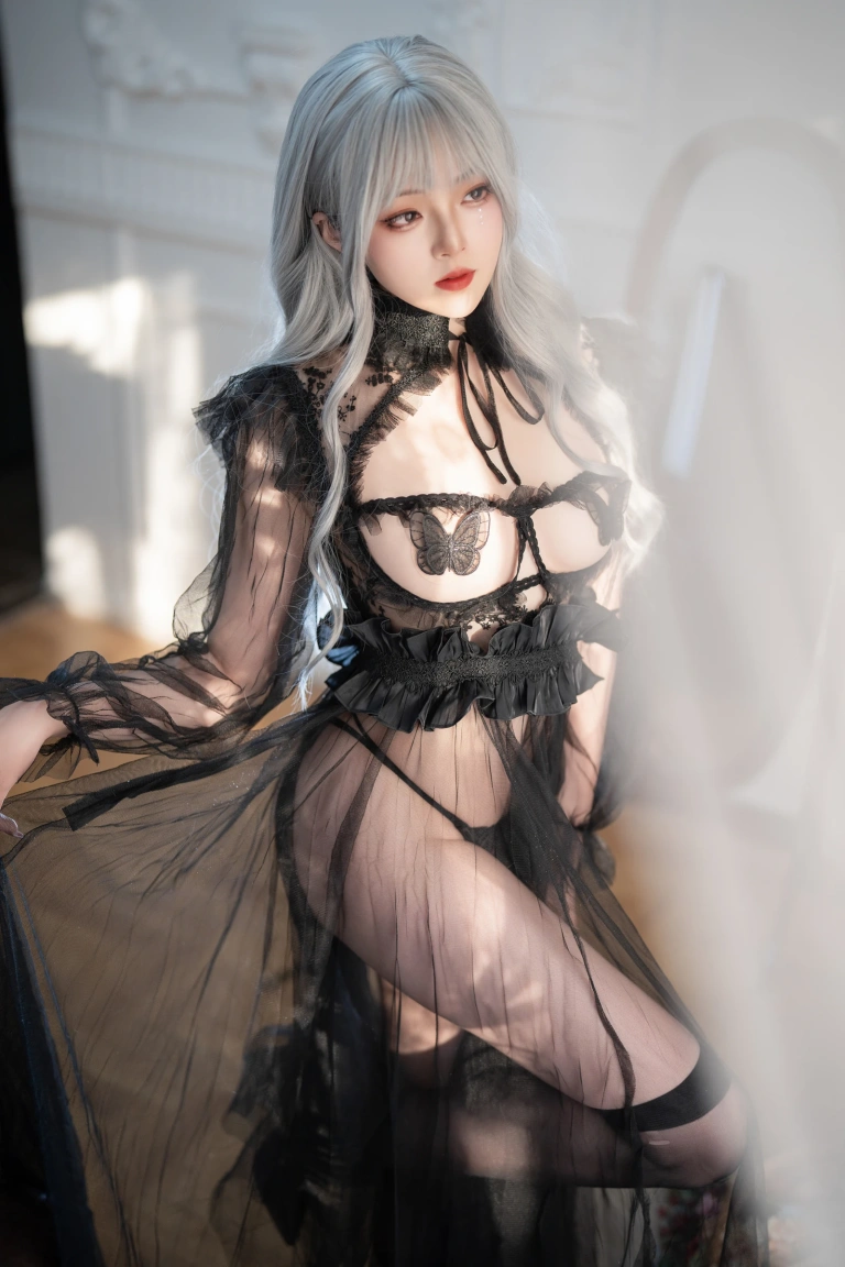 Natsuko_夏夏子《黑蝴蝶》主题写真：62张全套美图，含1个视频