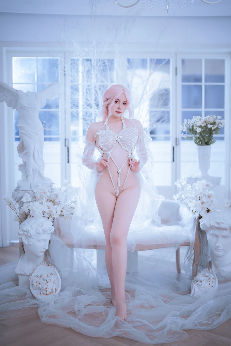 Natsuko_夏夏子《白天蛾》主题写真：61张全套美图