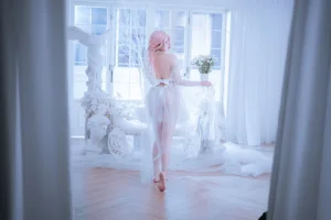 Natsuko_夏夏子《白天蛾》主题写真：61张全套美图