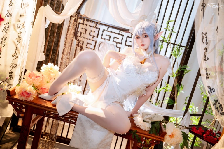 Natsuko_夏夏子《碧蓝航线 阿尔比恩旗袍》主题写真：52张全套美图