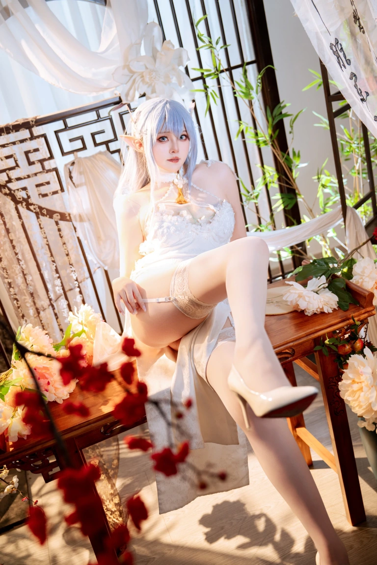 Natsuko_夏夏子《碧蓝航线 阿尔比恩旗袍》主题写真：52张全套美图