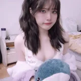 Natsuko_夏夏子《玉桂狗内衣自拍》主题写真：32张全套美图