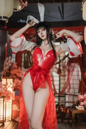 Natsuko_夏夏子《碧蓝航线 大山巫女兔》主题写真：70张全套美图