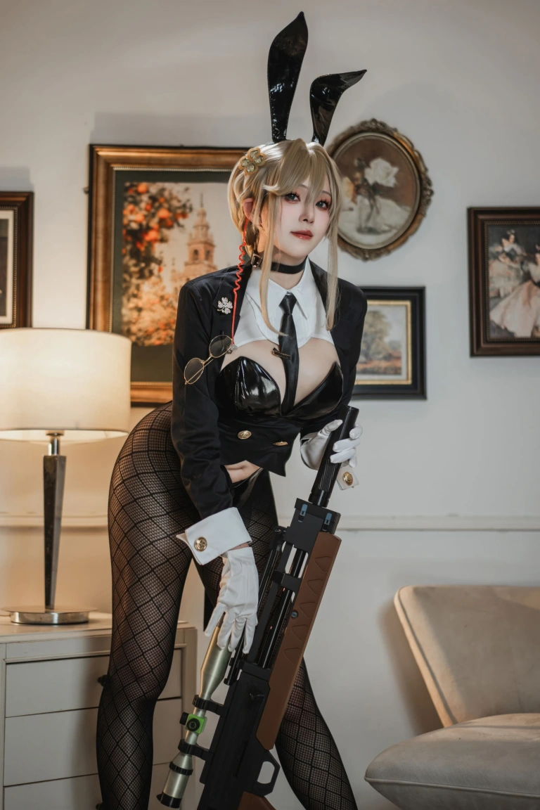 Natsuko_夏夏子《NIKKE 爱德·特工兔女郎》主题写真：86张全套美图，含4个视频