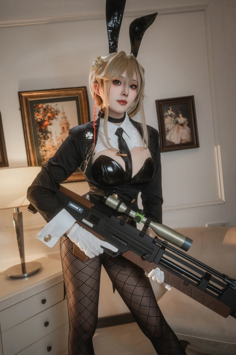 Natsuko_夏夏子《NIKKE 爱德·特工兔女郎》主题写真：86张全套美图，含4个视频