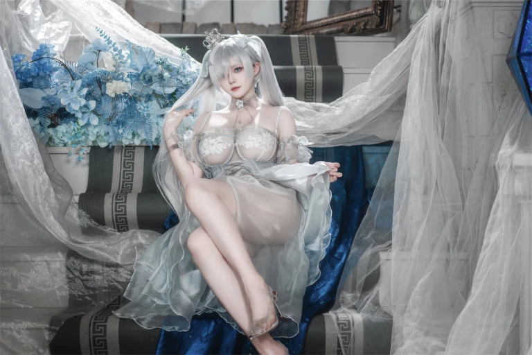 Natsuko_夏夏子《灰姑娘水晶公主Cinderella（NIKKE The Goddess of Victory）》主题写真：95张全套美图
