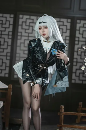 Natsuko_夏夏子《绝区零仪玄》主题写真：87张全套美图