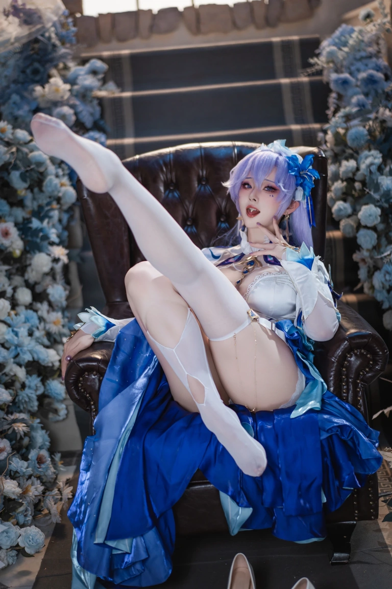 Natsuko_夏夏子《坎特蕾拉 鸣潮》主题写真：72张全套美图