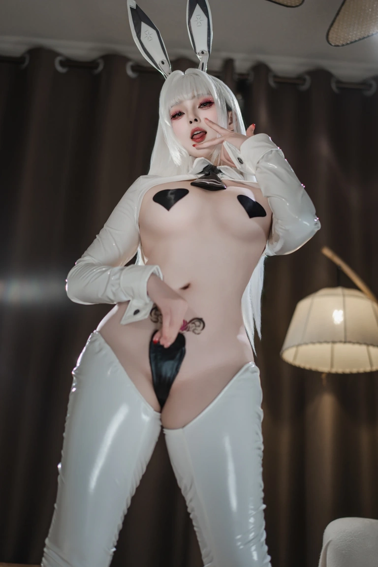 Natsuko_夏夏子《NIKKE 布兰儿 逆兔女郎》主题写真：81张全套美图