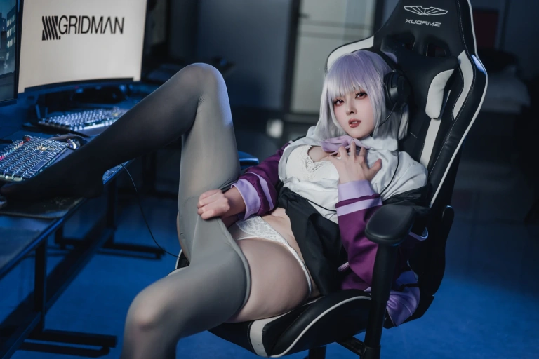 Natsuko_夏夏子《GRIDMAN 新条茜》主题写真：82张全套美图