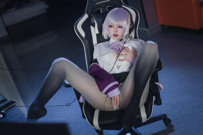 Natsuko_夏夏子《GRIDMAN 新条茜》主题写真：82张全套美图