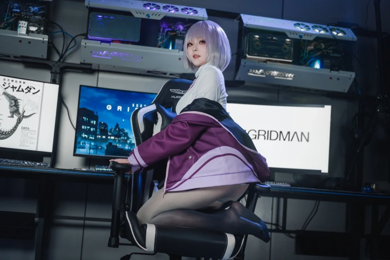 Natsuko_夏夏子《GRIDMAN 新条茜》主题写真：82张全套美图