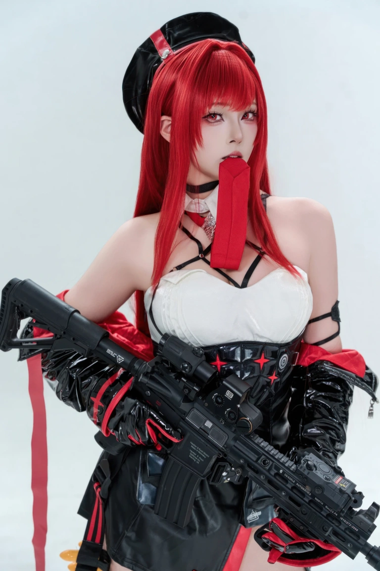 Natsuko_夏夏子《Nikke胜利女神 拉毗·小红帽》主题写真：77张全套美图