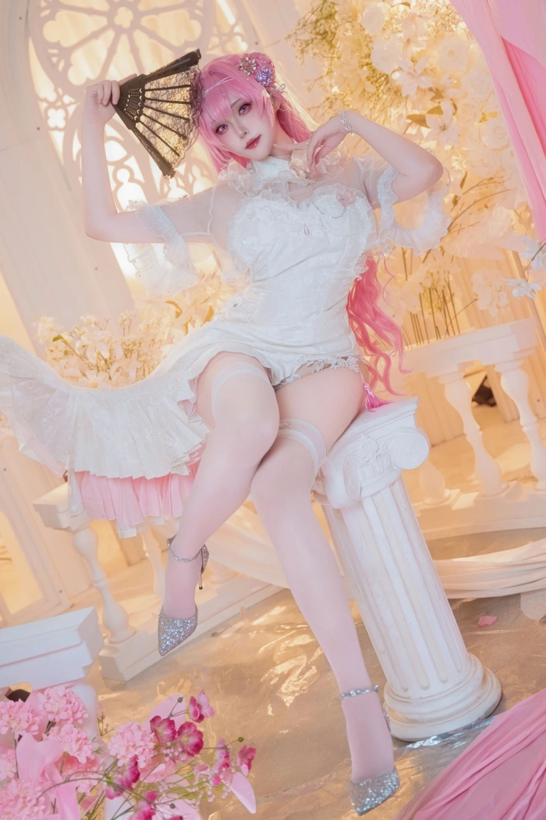 Natsuko_夏夏子《NIKKE 桃乐丝旗袍》主题写真：77张全套美图