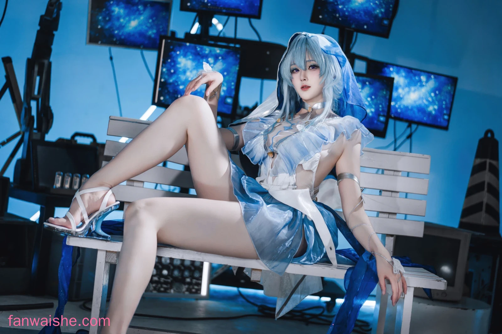 Natsuko_夏夏子 Natsuko_夏夏子 NO.102 - 鸣潮 守岸人