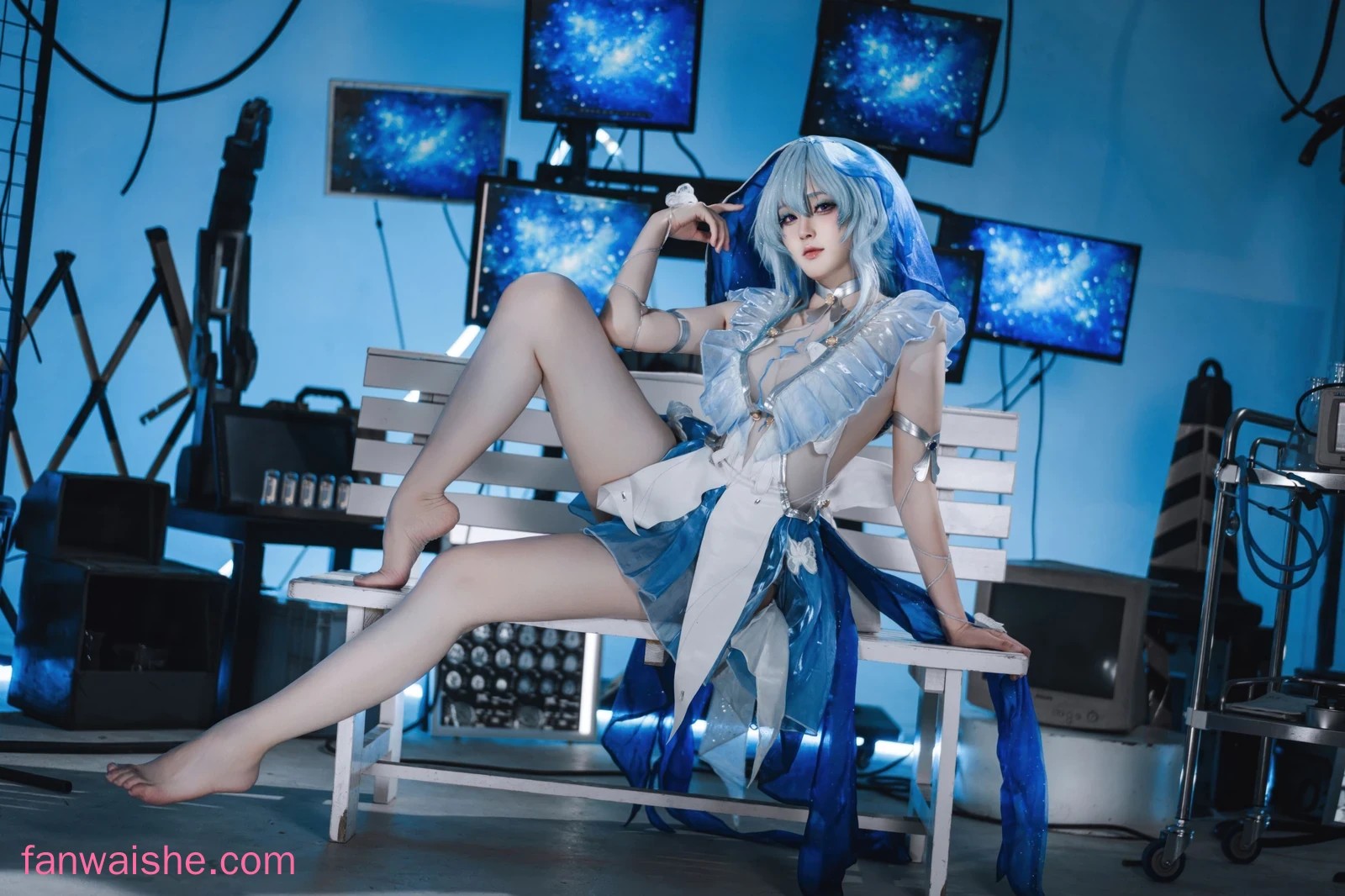 Natsuko_夏夏子 Natsuko_夏夏子 NO.102 - 鸣潮 守岸人