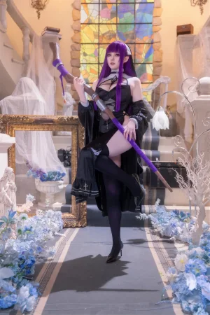Natsuko_夏夏子《葬送的芙莉莲 菲伦 修女》主题写真：123张全套美图，含6个视频