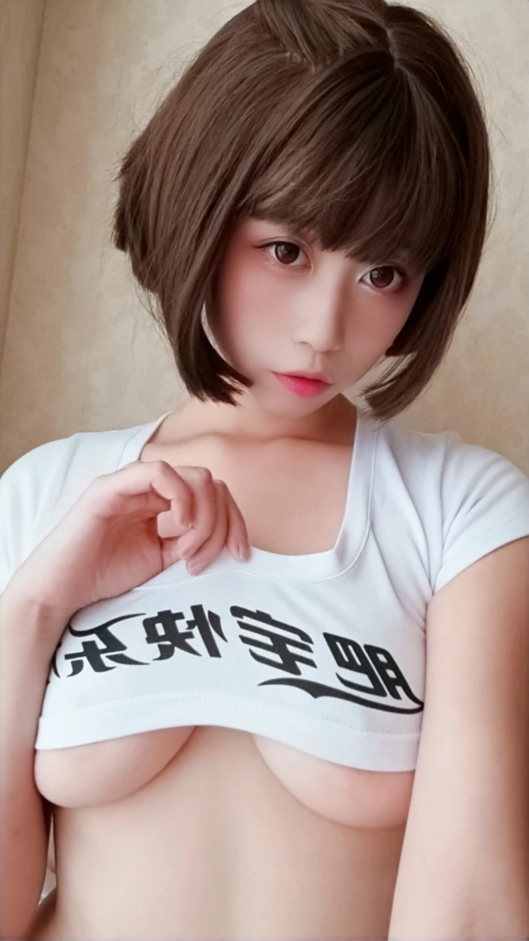 奈汐酱nice《自撮り Vol.001 快乐水 兔女郎》主题写真：60张全套美图