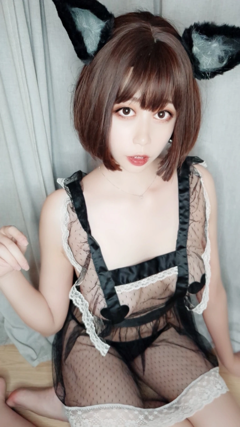 奈汐酱nice《自撮り Vol.003》主题写真：50张全套美图