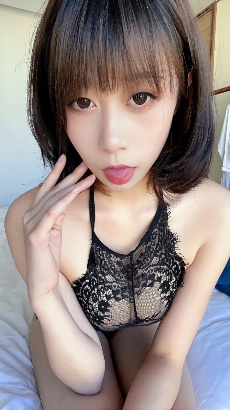 奈汐酱nice《自撮り Vol.015（動画入り）大姐姐来咯》主题写真：46张全套美图，含3个视频