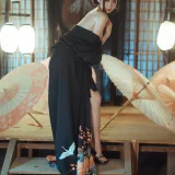 奈汐酱nice《老板娘1 热情老板娘》主题写真：16张全套美图