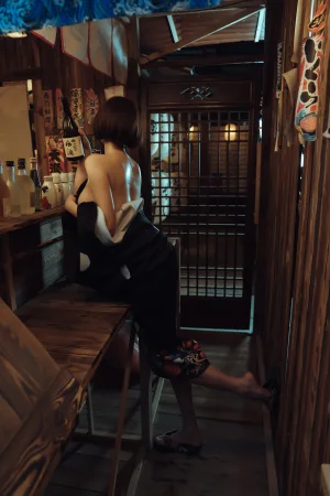 奈汐酱nice《老板娘1 热情老板娘》主题写真：16张全套美图