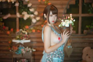 奈汐酱nice《老板娘2 勤劳的老板娘》主题写真：25张全套美图