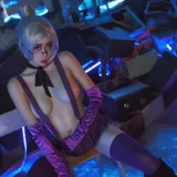 奈汐酱nice《朋克魅影 科幻》主题写真：11张全套美图