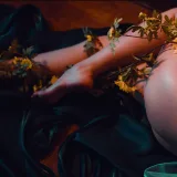 奈汐酱nice《小雏菊》主题写真：18张全套美图