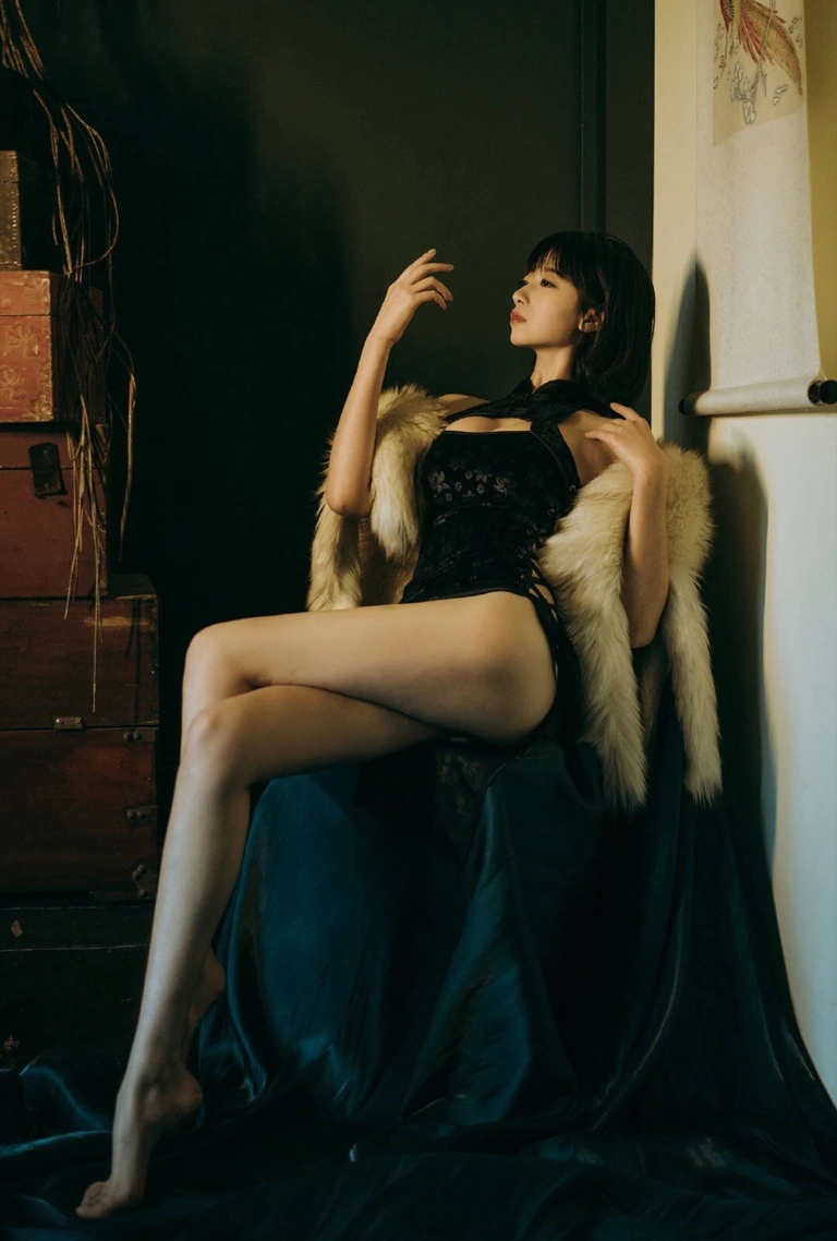 奈汐酱nice《黄昏》主题写真：18张全套美图