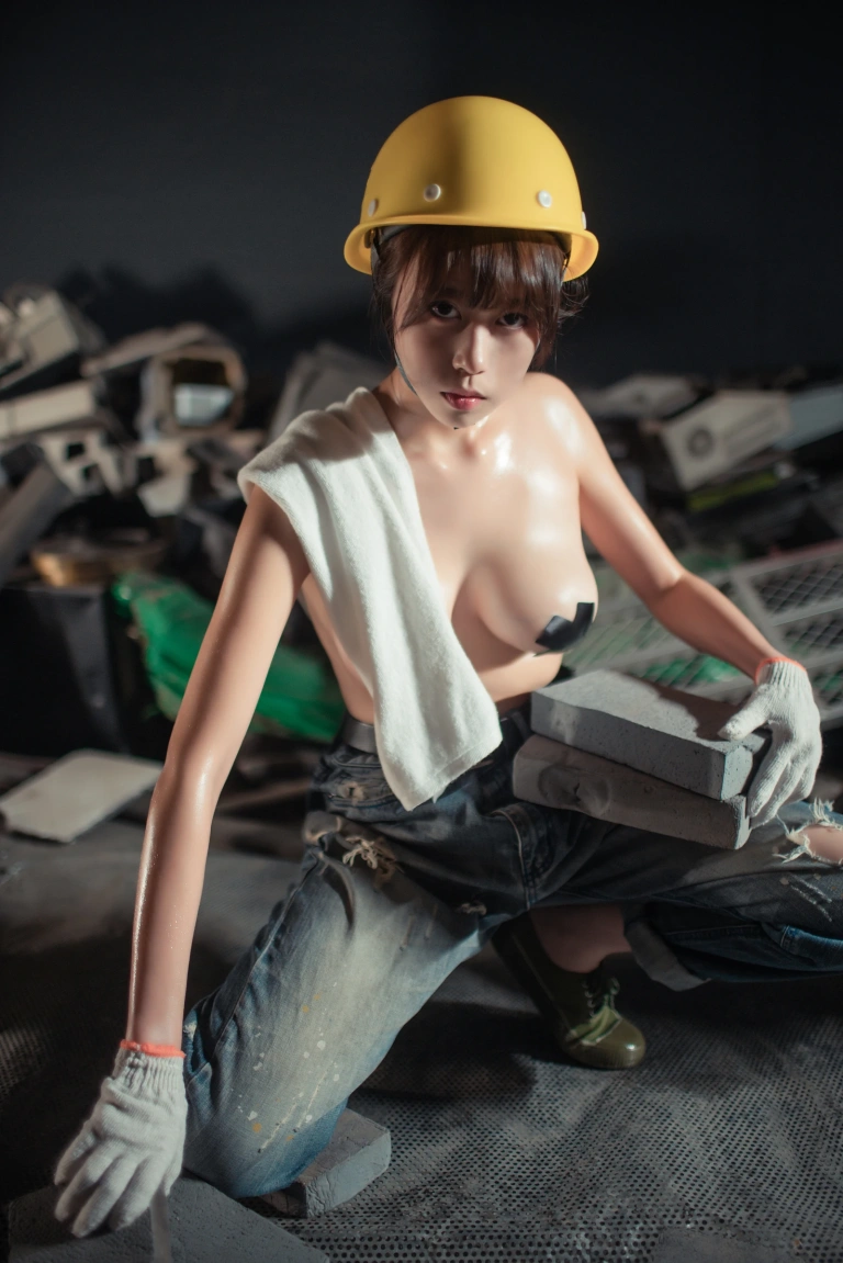 奈汐酱nice《咱们工人有力量》主题写真：35张全套美图