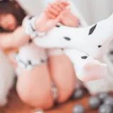 奈汐酱nice《牛年大吉 奶牛》主题写真：50张全套美图