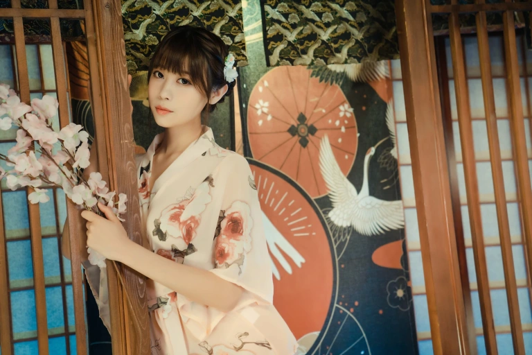 奈汐酱nice《老板娘 4.0》主题写真：30张全套美图