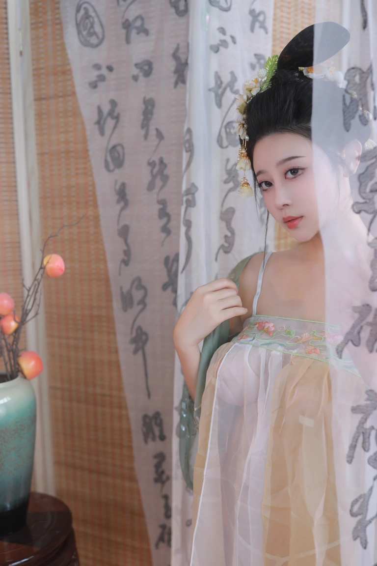 奈汐酱nice《古风青纱曦》主题写真：70张全套美图
