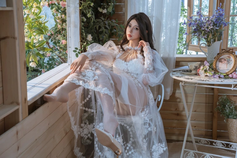 奈汐酱nice《下午茶》主题写真：80张全套美图