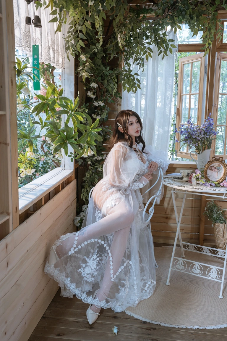 奈汐酱nice《下午茶》主题写真：80张全套美图