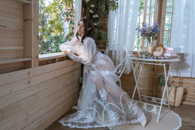 奈汐酱nice《下午茶》主题写真：80张全套美图