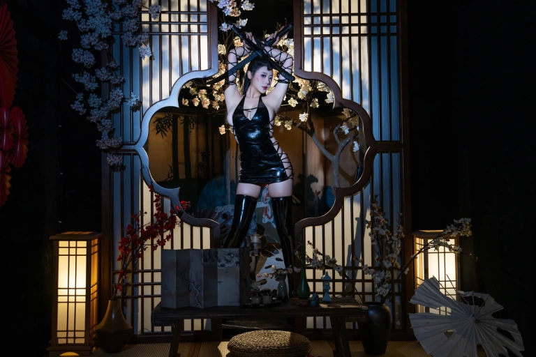 奈汐酱nice《束影》主题写真：90张全套美图，含1个视频