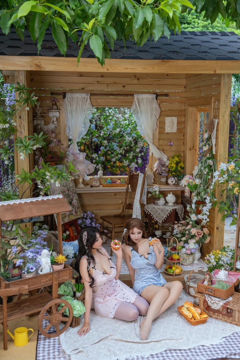 奈汐酱nice&奶桃桃《花眠》主题写真：90张全套美图，含1个视频